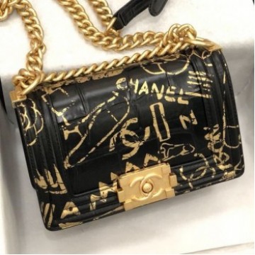 Chanel Crocodile Embossed Graffiti Leather Small Boy Flap Bag A67085 Black 2019 Collection AQ01182 Chanel Crocodile Embossed Graffiti Leather Small Boy Flap Bag A67085 Black 2019 Collection AQ01182