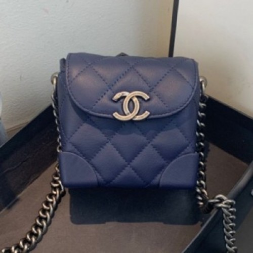 Chanel Quilted Leather Box Clutch with Chain Navy Blue 2019 Collection AQ02787 Chanel Quilted Leather Box Clutch with Chain Navy Blue 2019 Collection AQ02787