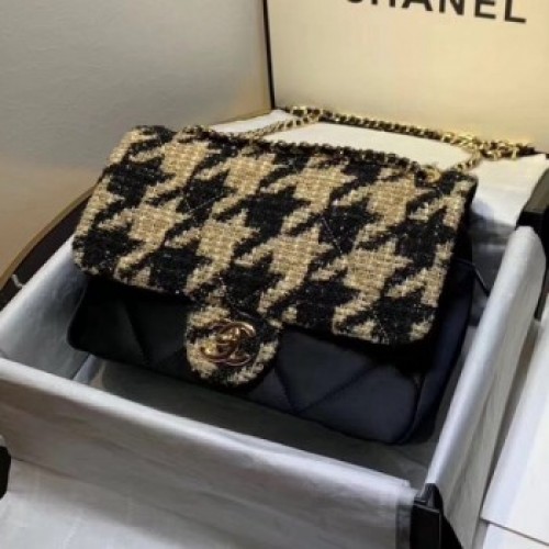 Chanel Quilted Calfskin and Houndstooth Tweed Medium Flap Bag AS1154 Black/Gold 2019 Collection AQ03592 Chanel Quilted Calfskin and Houndstooth Tweed Medium Flap Bag AS1154 Black/Gold 2019 Collection AQ03592