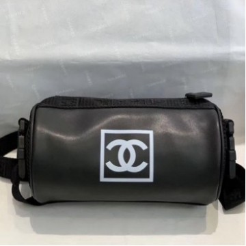 Chanel Vintage Small Roller Shoulder Bag AS6688 Black 2019 Collection AQ01971 Chanel Vintage Small Roller Shoulder Bag AS6688 Black 2019 Collection AQ01971