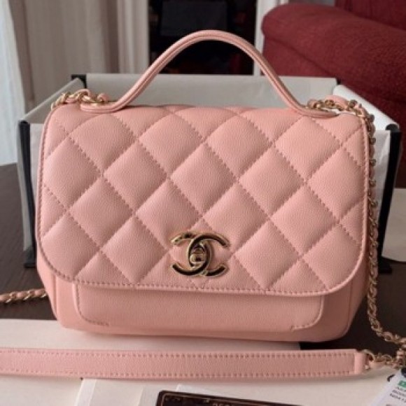 Chanel Quilted Grained Calfskin Mini Messenger Flap Handle Bag A93067 Pink 2019 Collection AQ01526 Chanel Quilted Grained Calfskin Mini Messenger Flap Handle Bag A93067 Pink 2019 Collection AQ01526