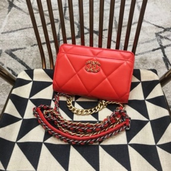 Chanel 19 Quilted Goatskin Wallet on Chain WOC AP0957 Bright Red 2019 Collection AQ03252 Chanel 19 Quilted Goatskin Wallet on Chain WOC AP0957 Bright Red 2019 Collection AQ03252