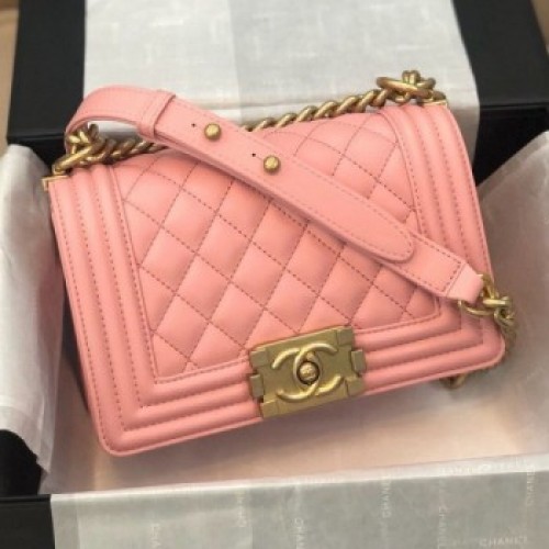 Chanel Quilted Calfskin Small Boy Flap Bag A67085 Pink 2019 Collection AQ01170