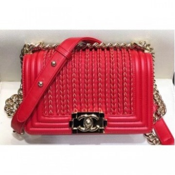 Chanel Embroidered Boy Small Flap Bag Red 2019 AQ03368 Chanel Embroidered Boy Small Flap Bag Red 2019 AQ03368