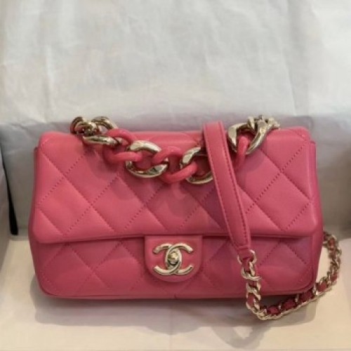 Chanel Quilted Lambskin Medium Flap Bag with Resin Chain AS1353 Pink 2019 Collection AQ01330 Chanel Quilted Lambskin Medium Flap Bag with Resin Chain AS1353 Pink 2019 Collection AQ01330