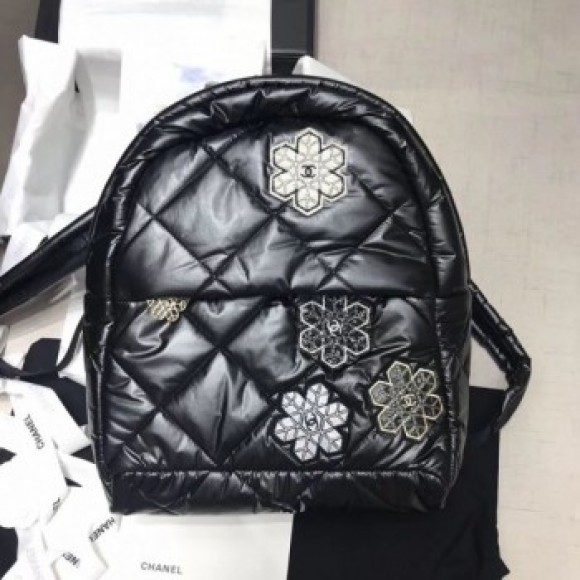 Chanel Quilted Lambskin Backpack AS1025 Black 2019 Collection AQ04166 Chanel Quilted Lambskin Backpack AS1025 Black 2019 Collection AQ04166