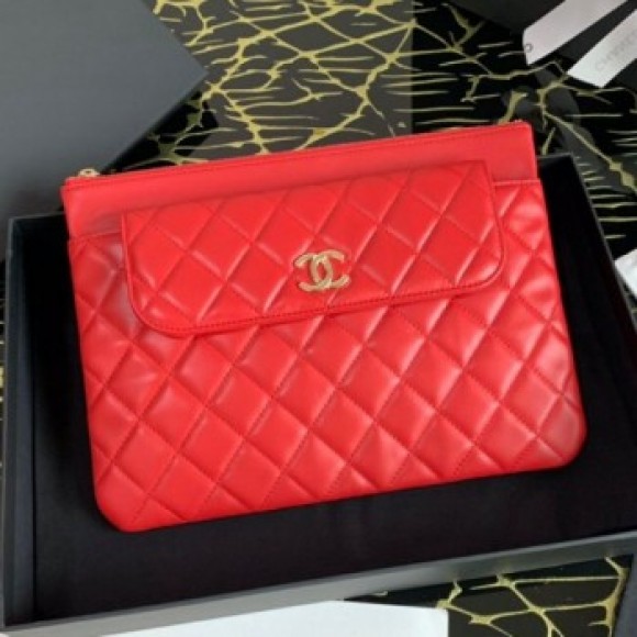 Chanel Quilted Lambskin Flap Case Pouch AP1189 Red 2020 Collection AQ02251 Chanel Quilted Lambskin Flap Case Pouch AP1189 Red 2020 Collection AQ02251