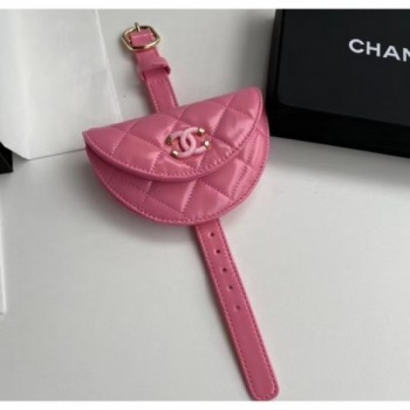 Chanel Shiny Crumpled Lambskin Flap Coin Purse Wristlet Bag AP1346 Pink 2020 AQ01981 Chanel Shiny Crumpled Lambskin Flap Coin Purse Wristlet Bag AP1346 Pink 2020 AQ01981