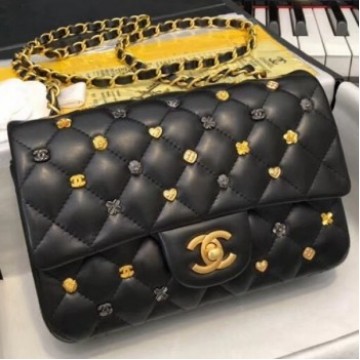 Chanel Lambskin 18k Charms Mini Classic Flap Bag A69900 Black 2018(Gold-Tone Metal) Collection AQ03556 Chanel Lambskin 18k Charms Mini Classic Flap Bag A69900 Black 2018(Gold-Tone Metal) Collection AQ03556