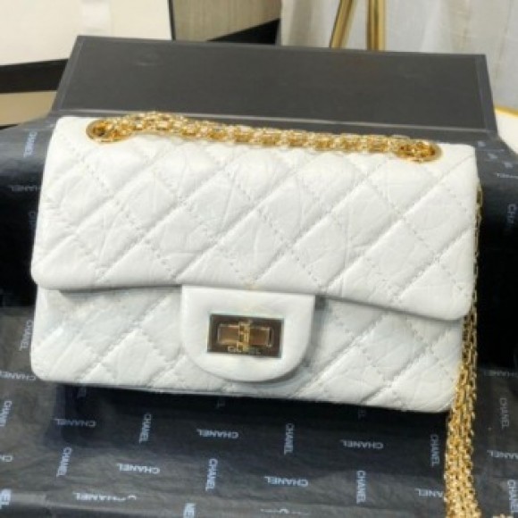 Chanel Quilted Aged Calfskin Small 2.55 Flap Bag A37586 White 2019 Collection AQ01003 Chanel Quilted Aged Calfskin Small 2.55 Flap Bag A37586 White 2019 Collection AQ01003