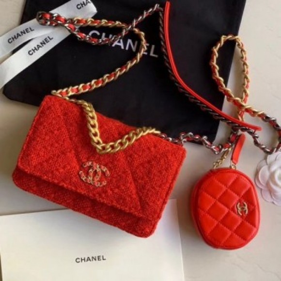 Chanel 19 Tweed Wallet on Chain WOC and Coin Purse AP0985 Red 2019 Collection AQ00569 Chanel 19 Tweed Wallet on Chain WOC and Coin Purse AP0985 Red 2019 Collection AQ00569