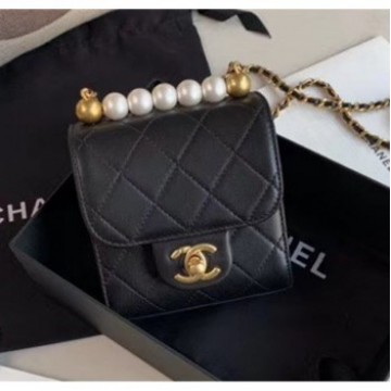Chanel Pearls Square Clutch with Chain Bag AP0997 Black 2020 Collection AQ03332