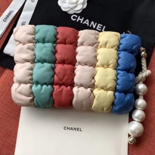 Chanel Quilted Lambskin Pearl Large Evening Clutch AS0630 Multicolor 2019 Collection AQ00570