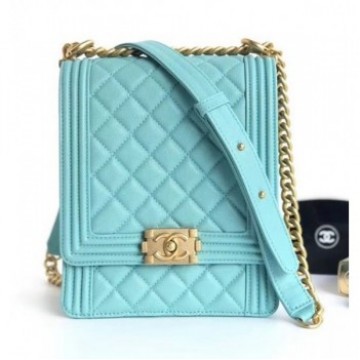 Chanel Boy North/South Flap Shoulder Bag AS0130 Blue 2019 AQ00965 Chanel Boy North/South Flap Shoulder Bag AS0130 Blue 2019 AQ00965