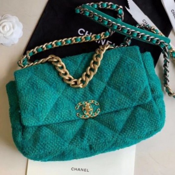 Chanel 19 Tweed Large/Maxi Flap Bag AS1161/AS1162 Green 2019 Collection AQ04322 Chanel 19 Tweed Large/Maxi Flap Bag AS1161/AS1162 Green 2019 Collection AQ04322