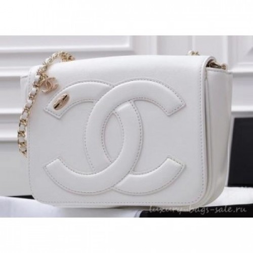 Chanel Lambskin CC Logo Flap Bag AS0321 White 2019 AQ02287