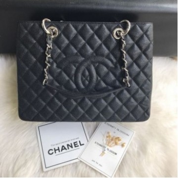 Chanel Grained Calfskin Grand Shopping Tote GST Bag Black/Silver Collection AQ04014 Chanel Grained Calfskin Grand Shopping Tote GST Bag Black/Silver Collection AQ04014