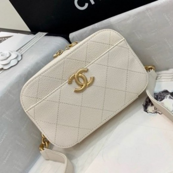 Chanel Grained Calfskin Waist Bag/Belt Bag AS0311 White 2019 Collection AQ02072 Chanel Grained Calfskin Waist Bag/Belt Bag AS0311 White 2019 Collection AQ02072