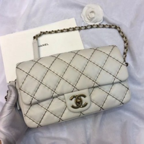 Chanel Stitching Quilted Calfskin Medium Flap Bag White 2019 Collection AQ04209 Chanel Stitching Quilted Calfskin Medium Flap Bag White 2019 Collection AQ04209