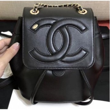 Chanel Lambskin CC Logo Backpack Bag AS0325 Black 2019 AQ00681 Chanel Lambskin CC Logo Backpack Bag AS0325 Black 2019 AQ00681