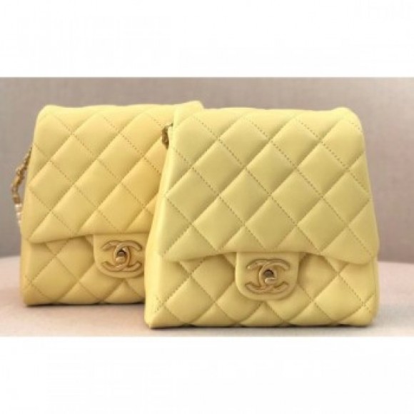 Chanel Lambskin with Pearls Side Pack Bag AS0614 Yellow 2019 AQ02559 Chanel Lambskin with Pearls Side Pack Bag AS0614 Yellow 2019 AQ02559