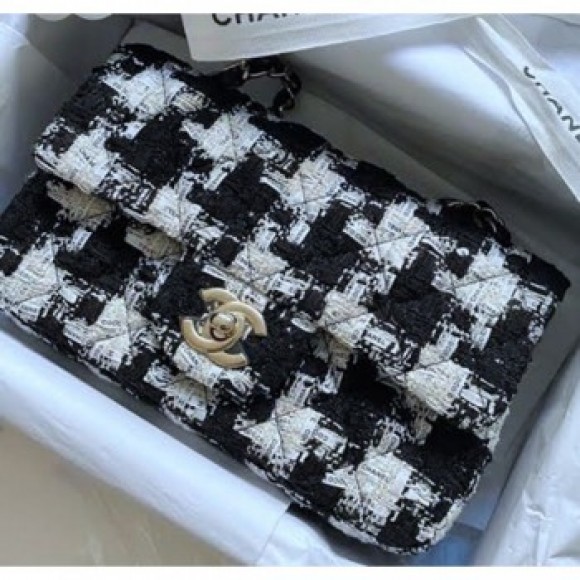 Chanel COCO Tweed Small Flap Bag Black/White 2020 Collection AQ01947 Chanel COCO Tweed Small Flap Bag Black/White 2020 Collection AQ01947