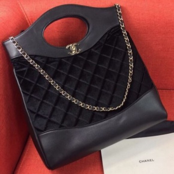 Chanel Quilted Velvet 31 Large Shopping Bag Black 2019 Collection AQ00885 Chanel Quilted Velvet 31 Large Shopping Bag Black 2019 Collection AQ00885