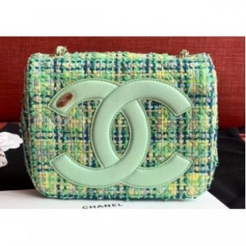 Chanel CC Logo Coco Flap Bag AS0321 Tweed Light Green 2019 AQ03288 Chanel CC Logo Coco Flap Bag AS0321 Tweed Light Green 2019 AQ03288