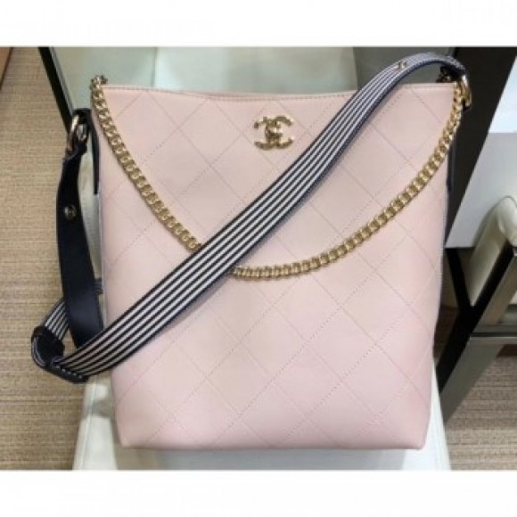 Chanel Quilted Leather Striped Side Hobo Bag AS0666 Beige 2019 AQ03510 Chanel Quilted Leather Striped Side Hobo Bag AS0666 Beige 2019 AQ03510