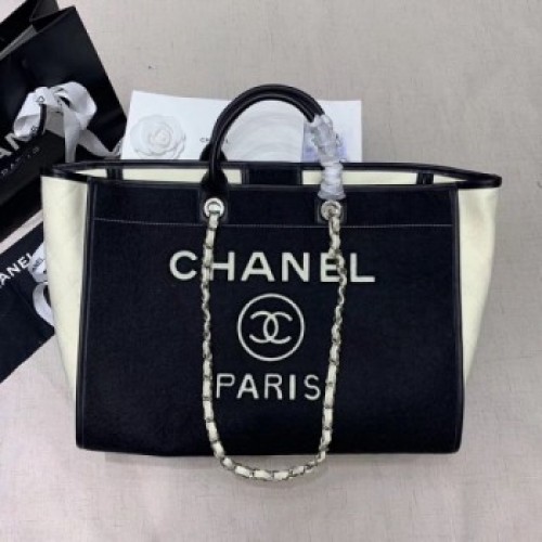 Chanel Deauville Wool Felt Medium Shopping Bag A93786 Black 2019 Collection AQ02436