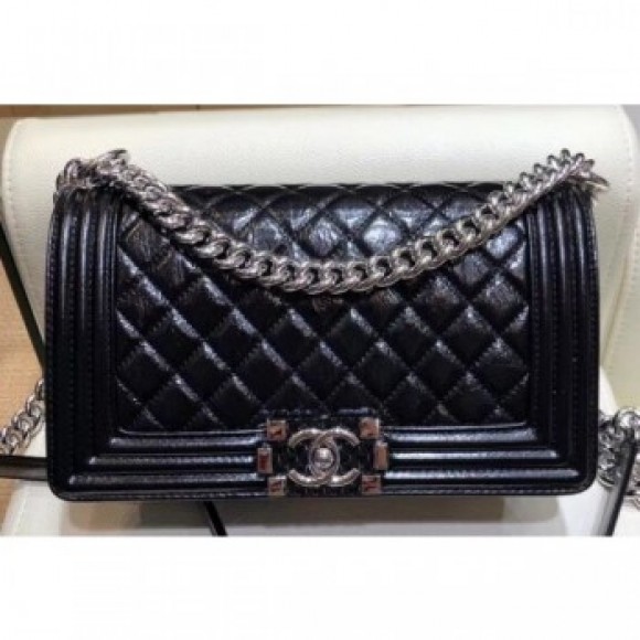 Chanel Medium Metallic Crumpled Waxy Leather Resin Boy Flap Shoulder Bag Black AQ03754 Chanel Medium Metallic Crumpled Waxy Leather Resin Boy Flap Shoulder Bag Black AQ03754