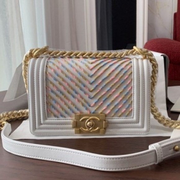 Chanel Small Boy Chanel Handbag A67085 White 2019 Collection AQ02949 Chanel Small Boy Chanel Handbag A67085 White 2019 Collection AQ02949