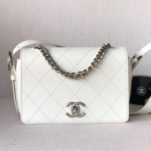 Chanel Quilted Flap Bag AS0574 White 2019 Collection AQ01735 Chanel Quilted Flap Bag AS0574 White 2019 Collection AQ01735