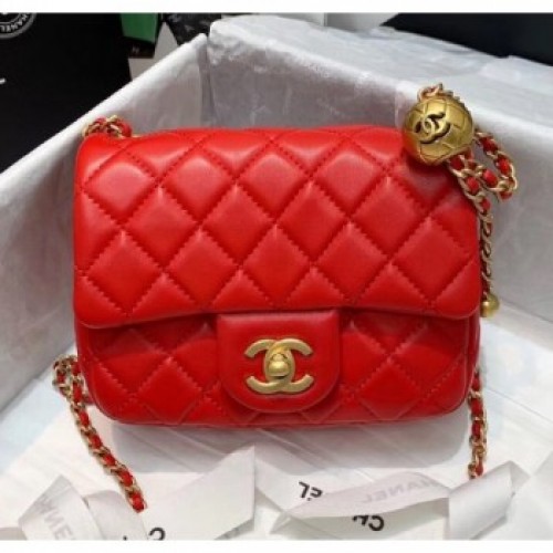 Chanel Lambskin & Gold-Tone Metal Flap Bag AS1786 Red 2020 Collection AQ02672 Chanel Lambskin & Gold-Tone Metal Flap Bag AS1786 Red 2020 Collection AQ02672