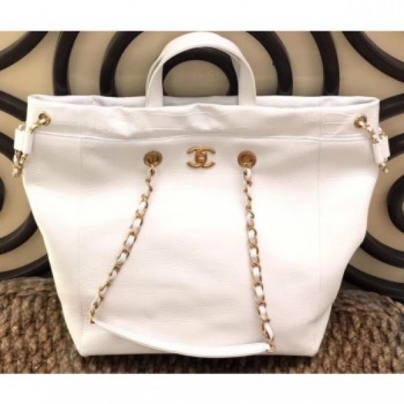 Chanel Metallic Crocodile Embossed Large Shopping Bag AS0801 White 2019 AQ03774 Chanel Metallic Crocodile Embossed Large Shopping Bag AS0801 White 2019 AQ03774