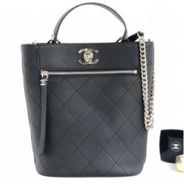 Chanel Calfskin Front Zip Large Bucket Bag AS0578 Black 2019 AQ02719