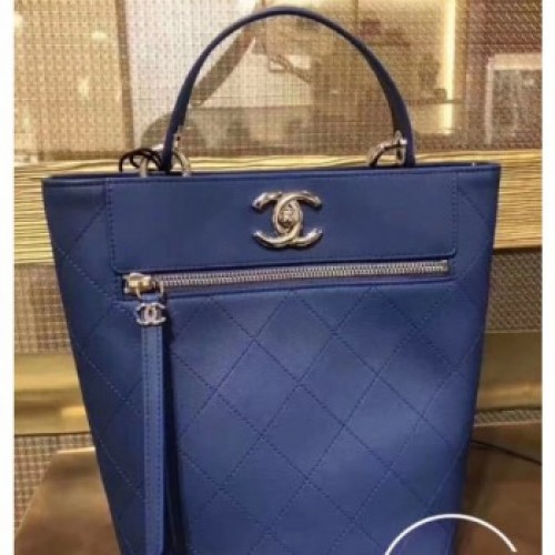 Chanel Calfskin Front Zip Large Bucket Bag AS0578 Blue 2019 AQ01425