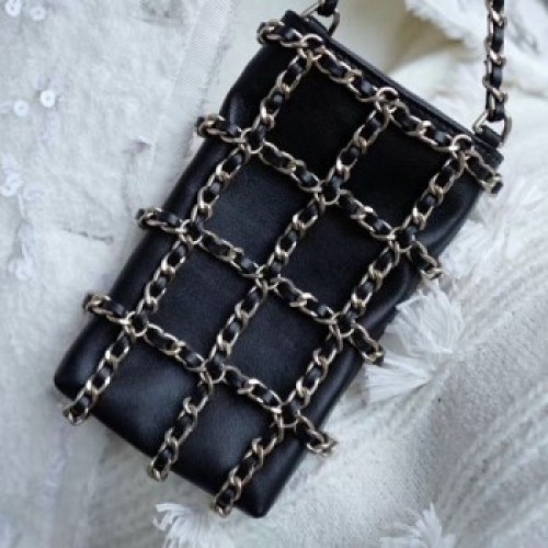 Chanel Chain Lambskin Clutch with Chain AP1161 Black 2020 Collection AQ00673 Chanel Chain Lambskin Clutch with Chain AP1161 Black 2020 Collection AQ00673