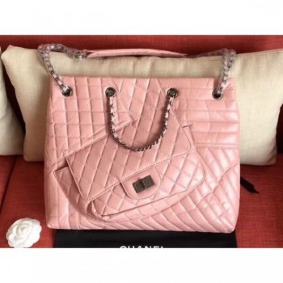 Chanel Crumpled Calfskin Patchwork Shopping Tote Bag Pink 2019 AQ03359 Chanel Crumpled Calfskin Patchwork Shopping Tote Bag Pink 2019 AQ03359