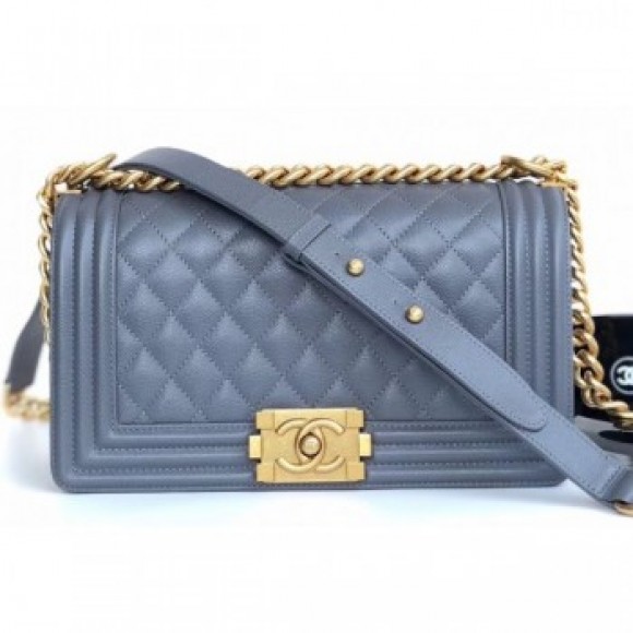 Chanel Caviar Leather Boy Flap Medium Bag Gray AQ03500 Chanel Caviar Leather Boy Flap Medium Bag Gray AQ03500