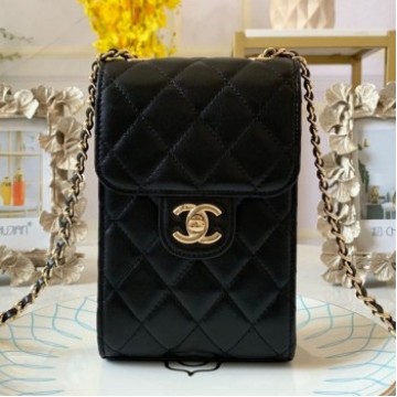 Chanel Quilted Lambskin Phone Clutch with Chain AP0249 Black 2019 Collection AQ01077