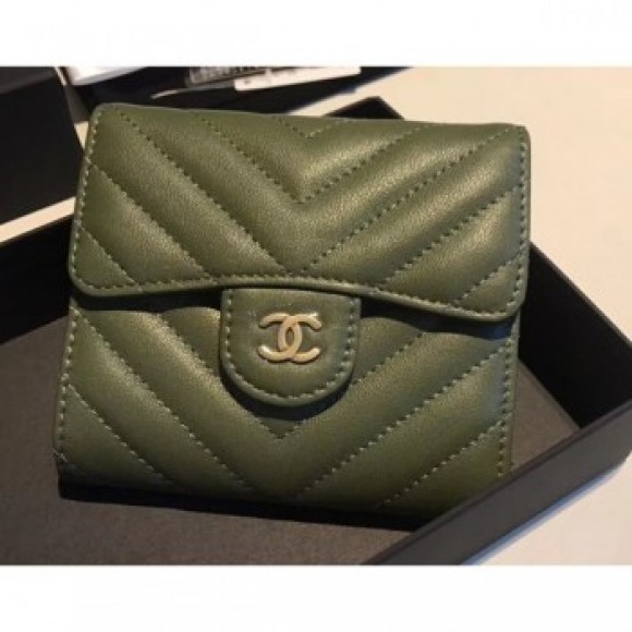 Chanel Chevron Small Flap Wallet Green 2018 AQ02855 Chanel Chevron Small Flap Wallet Green 2018 AQ02855