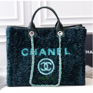Chanel Shearling Deauville Large Shopping Bag Green 2019 AQ03977