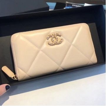 Chanel 19 Goatskin Long Zipped Wallet AP1063 Apricot 2019 Collection AQ04230 Chanel 19 Goatskin Long Zipped Wallet AP1063 Apricot 2019 Collection AQ04230