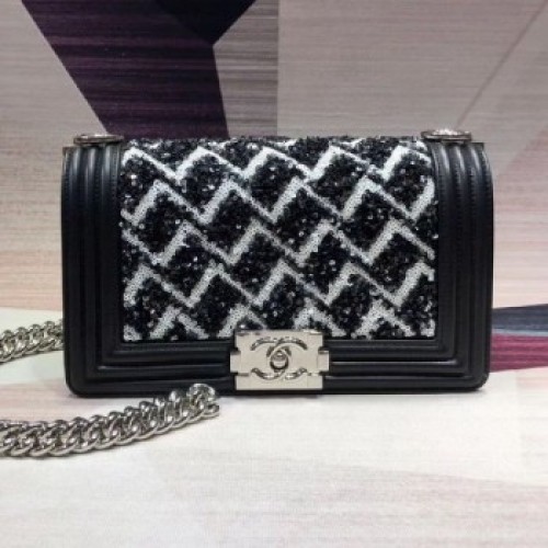 Chanel Wave Sequins Medium Boy Flap Bag A67086 Black/White/Silver 2019 Collection AQ01575 Chanel Wave Sequins Medium Boy Flap Bag A67086 Black/White/Silver 2019 Collection AQ01575