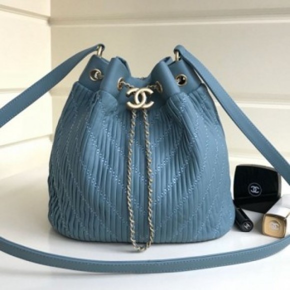 Chanel Chevron Pleated Bucket Bag Blue 2019 Collection AQ01462 Chanel Chevron Pleated Bucket Bag Blue 2019 Collection AQ01462