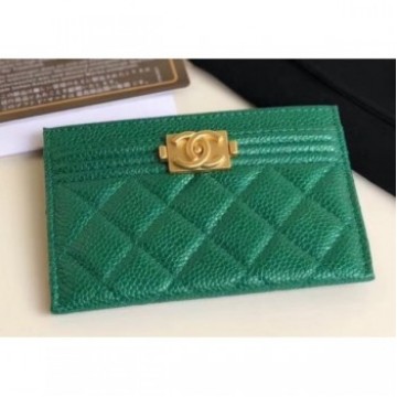 Chanel Pearl Caviar Leather Boy Card Holder Green 2018 AQ04198 Chanel Pearl Caviar Leather Boy Card Holder Green 2018 AQ04198