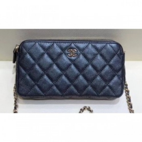 Chanel Iridescent Pearl Caviar Classic Clutch with Chain Bag A82527 Black 2019 AQ03185 Chanel Iridescent Pearl Caviar Classic Clutch with Chain Bag A82527 Black 2019 AQ03185