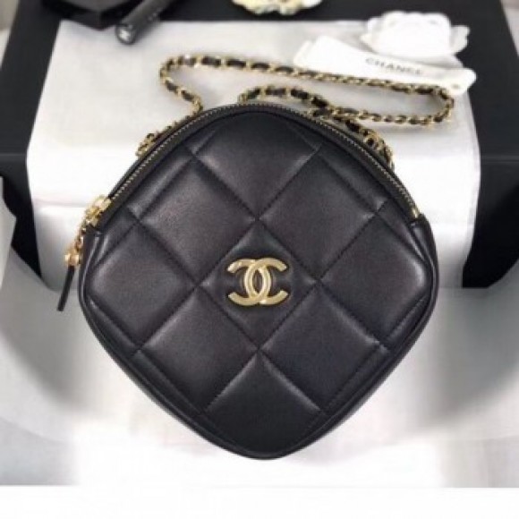Chanel Quilted Leather Square Chain Shoulder Bag AS1780 Black 2020 Collection AQ03788 Chanel Quilted Leather Square Chain Shoulder Bag AS1780 Black 2020 Collection AQ03788