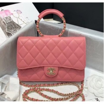 Chanel Lambskin Wallet on Chain With Round Handle AP1177 Pink 2020 Collection AQ01496 Chanel Lambskin Wallet on Chain With Round Handle AP1177 Pink 2020 Collection AQ01496